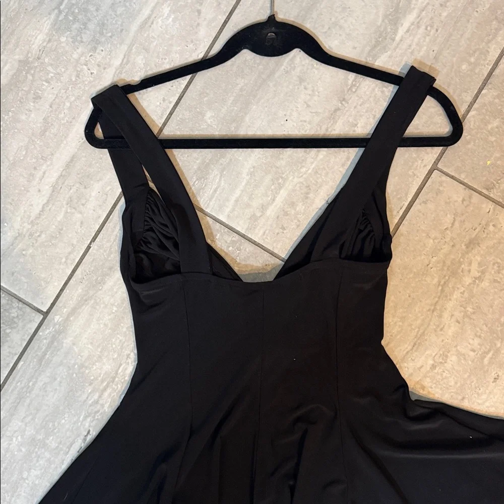 NWOT Norma Kamali Little Black Dress - Picture 7 of 9